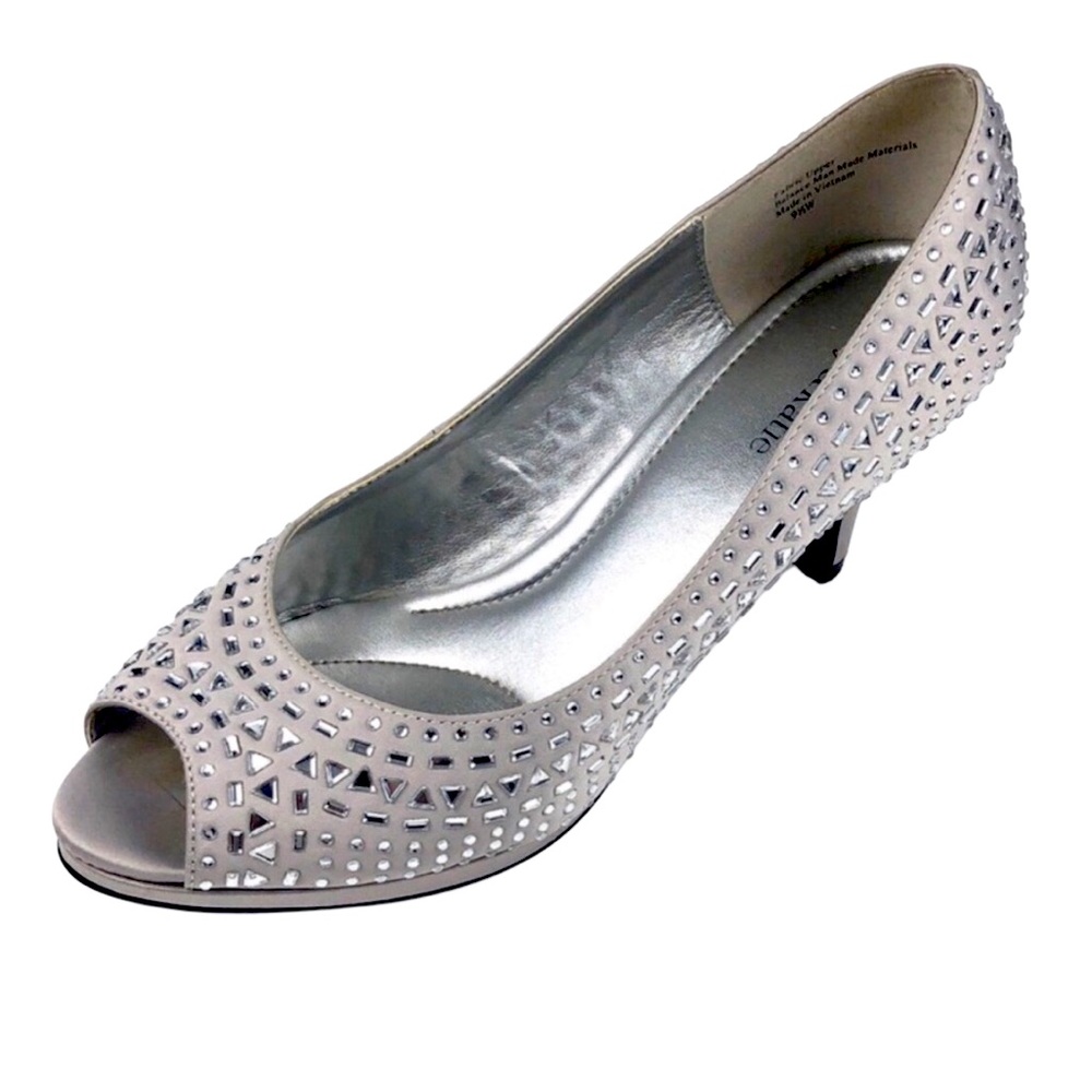 Kelly & Katie NWOB Silver Peep Toe Heels Size 9.5M